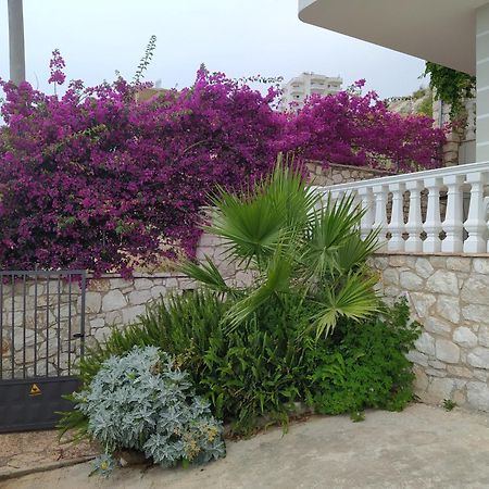 Villa Alimema Sarandë Eksteriør billede