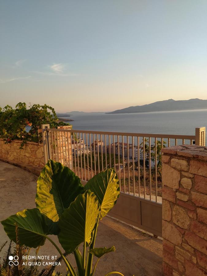 Villa Alimema Sarandë Eksteriør billede