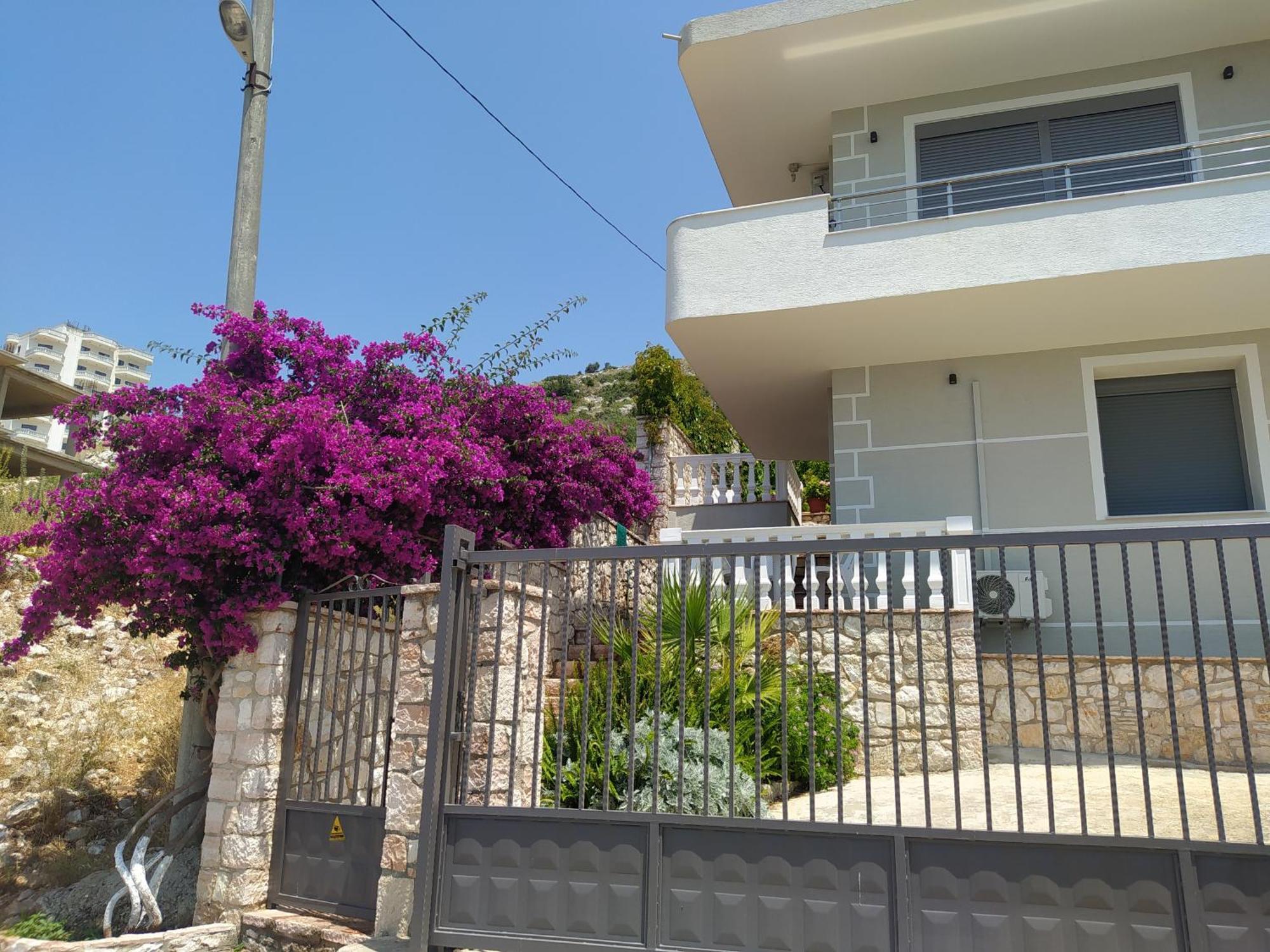 Villa Alimema Sarandë Eksteriør billede