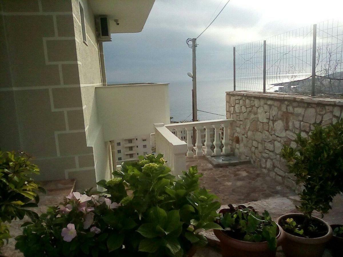 Villa Alimema Sarandë Eksteriør billede